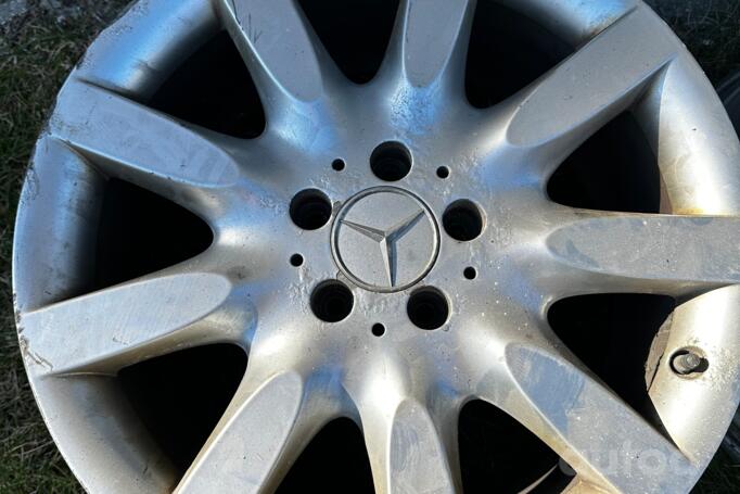 Mercedes Benz, stop lekki