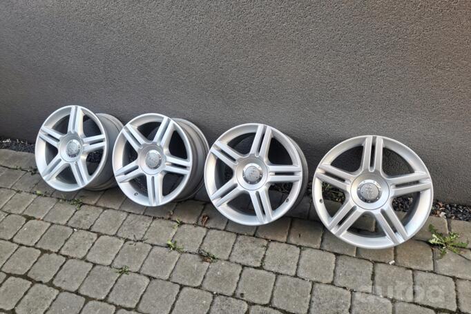 Audi, stop lekki