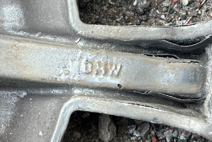 Bmw, stop lekki
