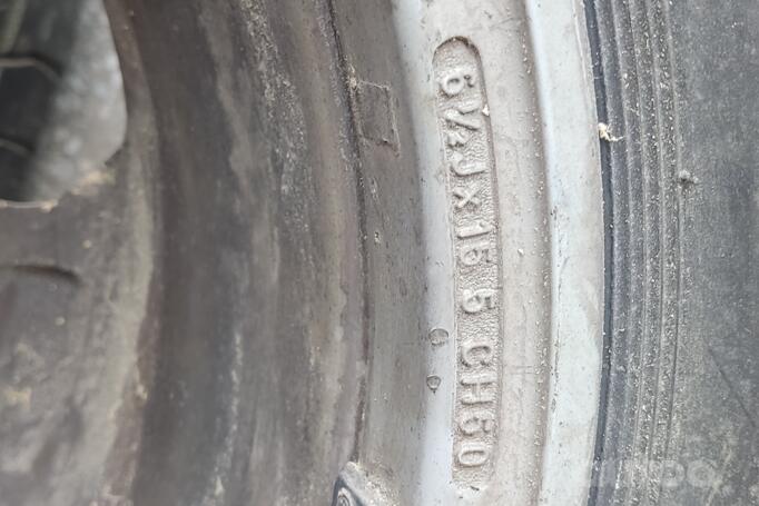Renault, stop lekki