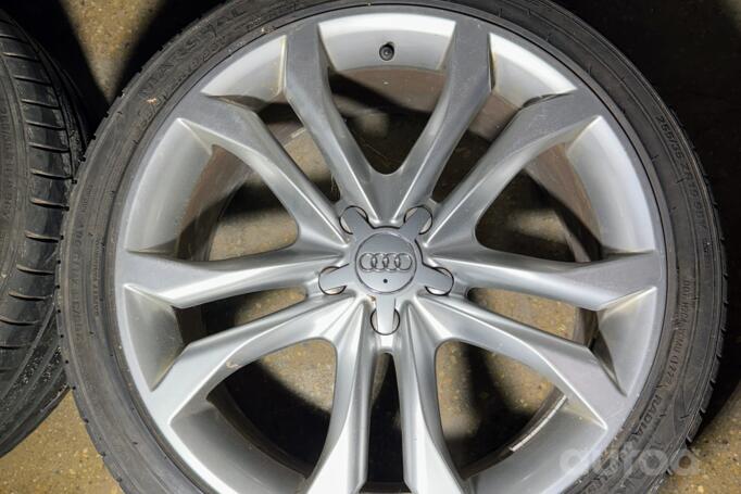 Audi, stop lekki