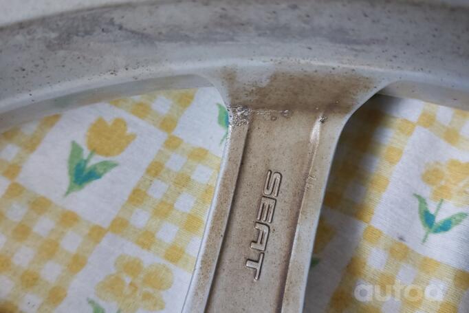 Audi, stop lekki