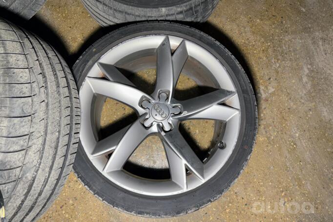 Audi, stop lekki