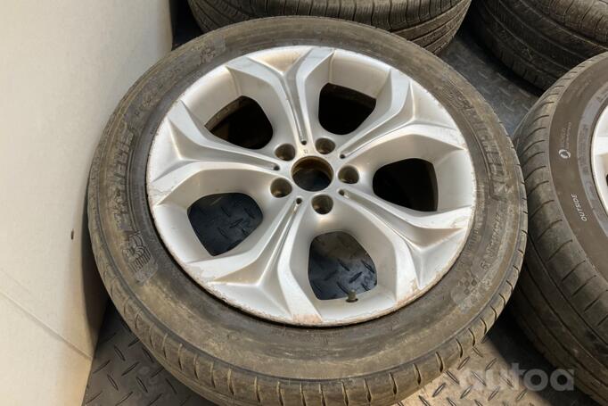 BMW, stop lekki