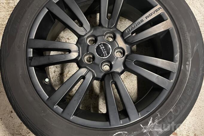 Land rover, stop lekki