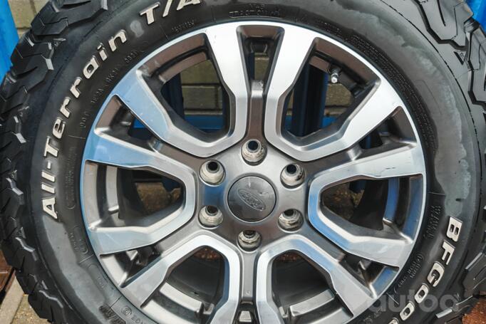 Ford, stop lekki
