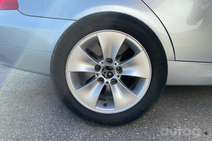 BMW, stop lekki