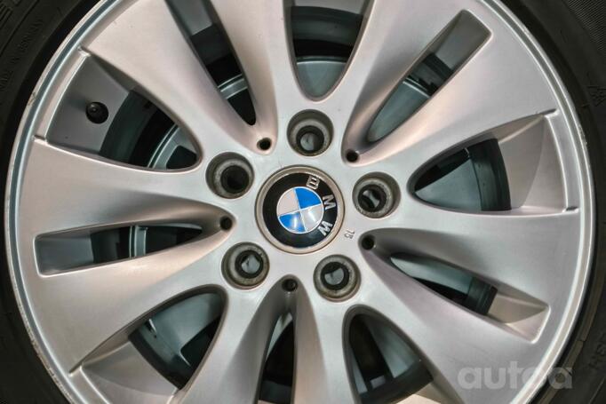BMW, stop lekki