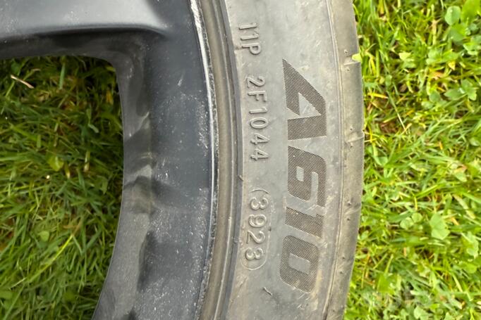 Subaru, stop lekki