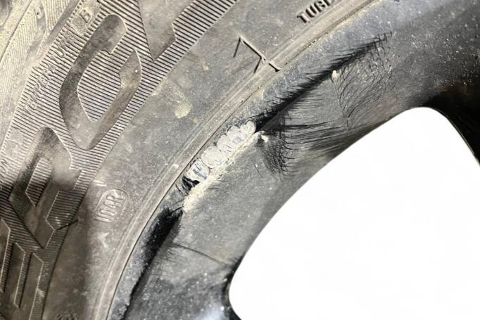 Jeep, stop lekki