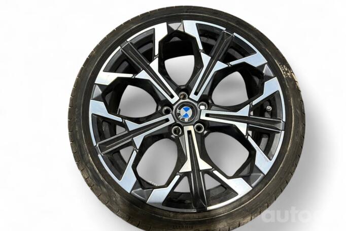 BMW, stop lekki