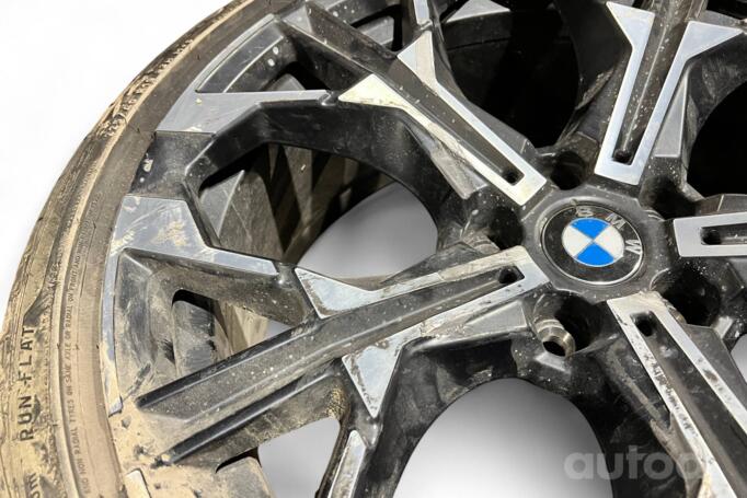 BMW, stop lekki