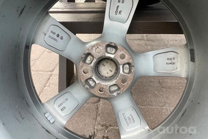 Audi, stop lekki
