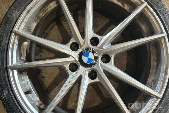 BMW, stop lekki