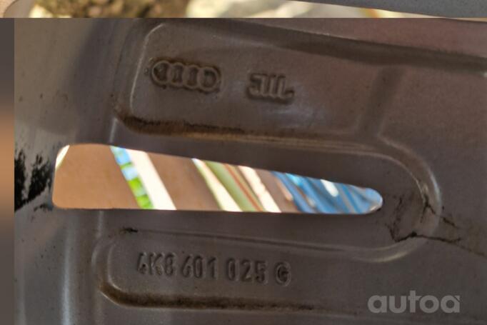 Audi, stop lekki