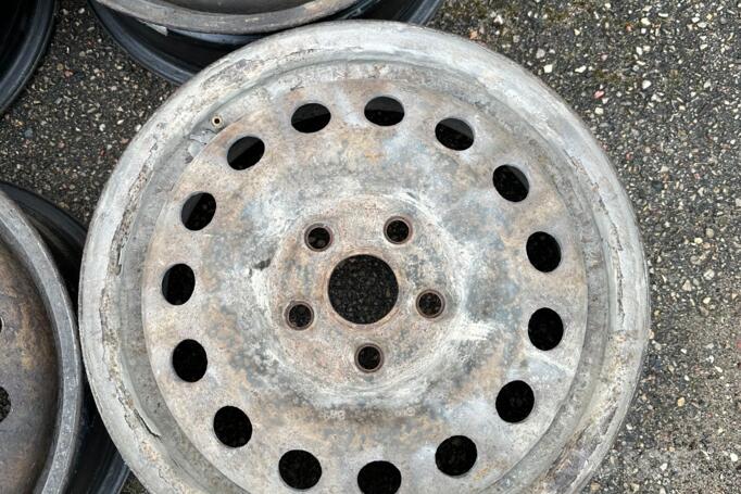 ınne, stal tłoczona