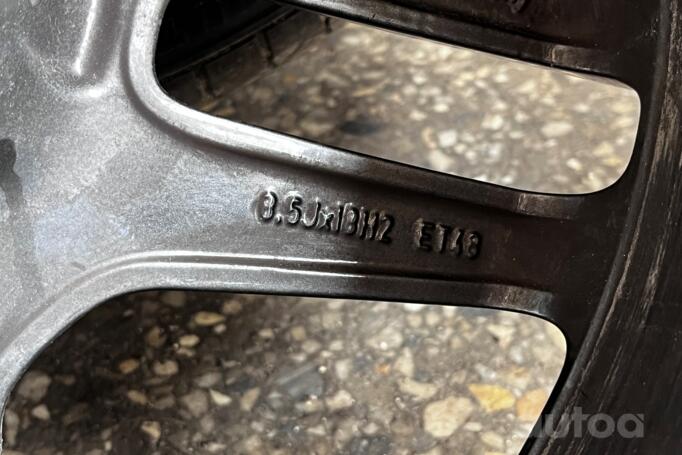 Mercedes-Benz, stop lekki