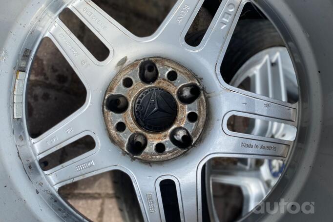 Mercedes, stop lekki