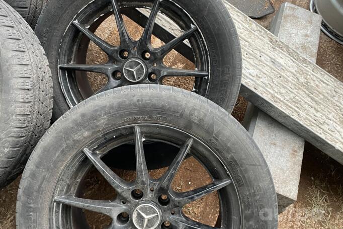 Mercedes, stop lekki