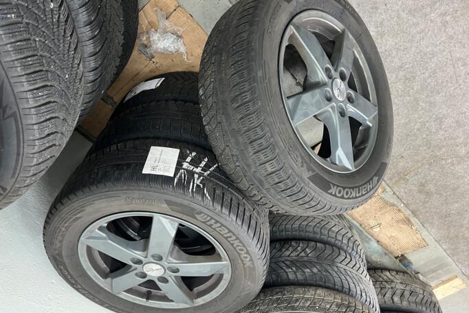 Rial, stop lekki