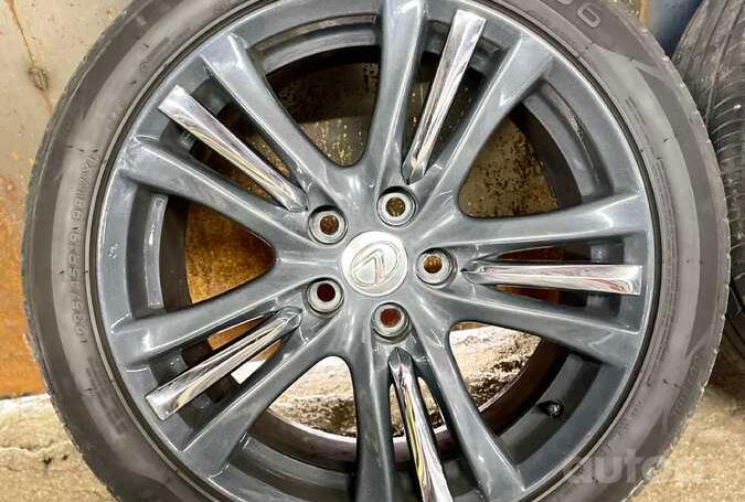 Lexus, stop lekki
