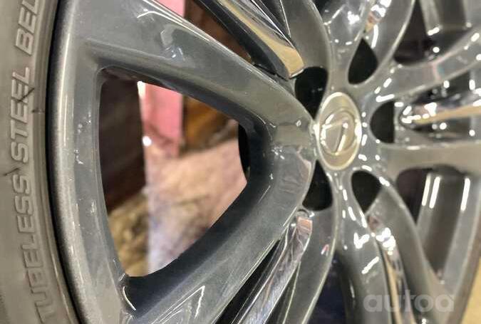 Lexus, stop lekki