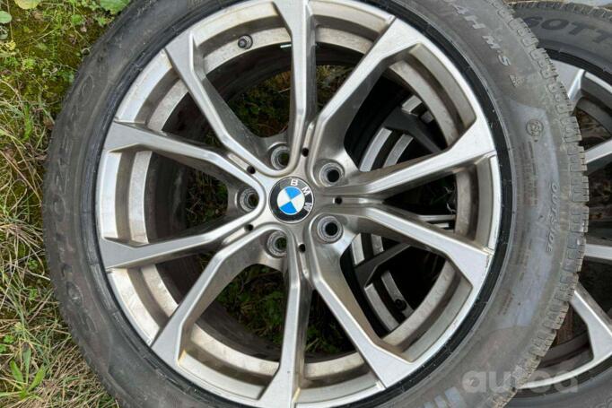 BMW, stop lekki