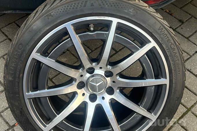 Mercedes-Benz, stop lekki