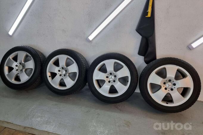 Mercedes Benz, stop lekki