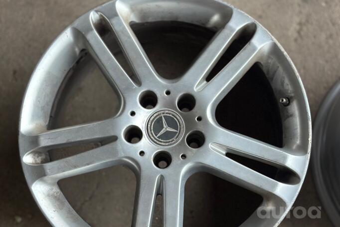 Mercedes, stop lekki