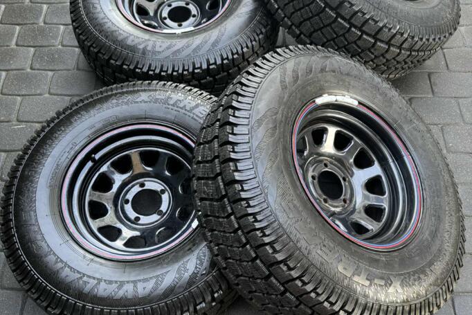 ınne, stal tłoczona