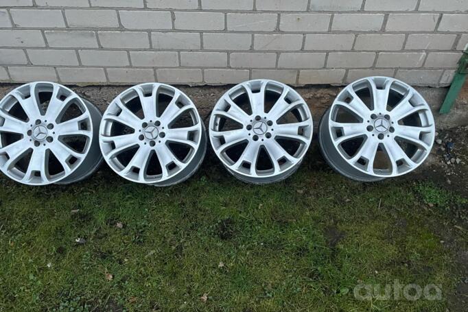 Mercedes, stop lekki