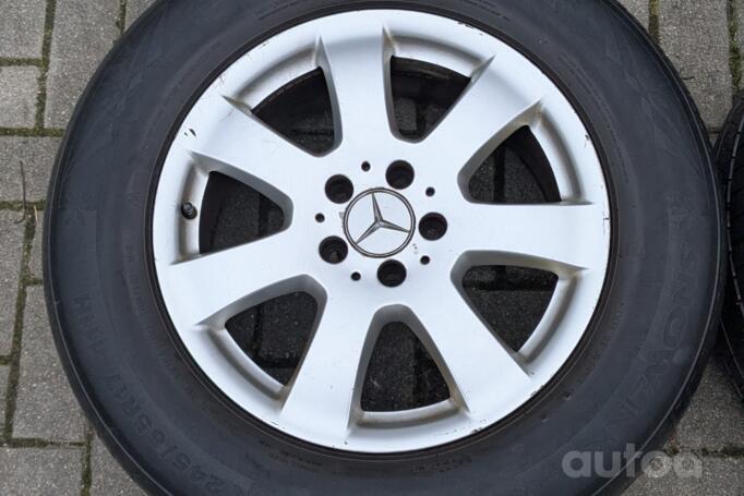 Mercedes-Benz, stop lekki