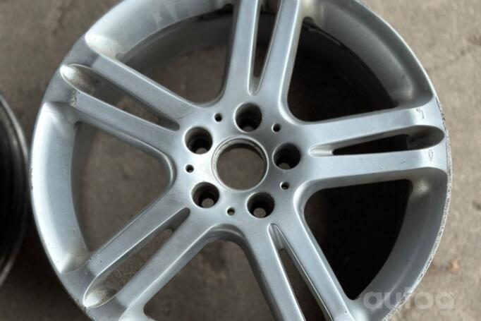 Mercedes, stop lekki