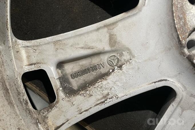 Mercedes, stop lekki