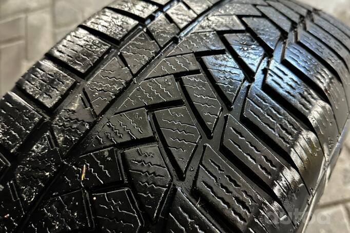 Audi ratai, stop lekki