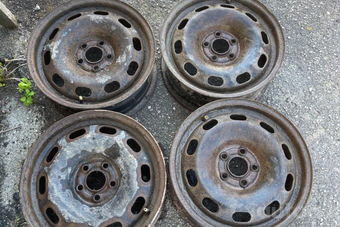 ınne, stal tłoczona