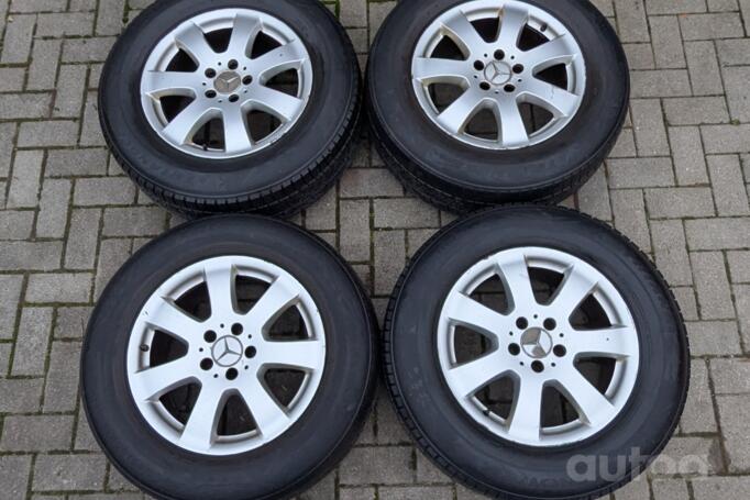 Mercedes-Benz, stop lekki