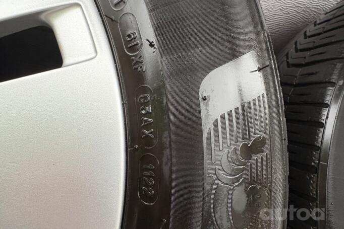 Mercedes nenz, stop lekki