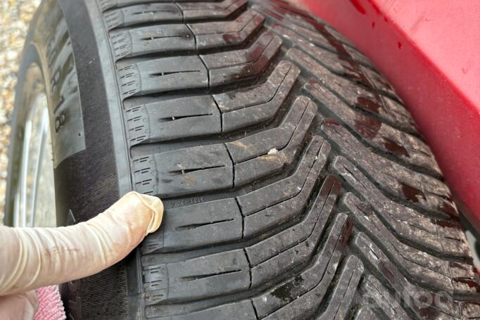 Mercedes nenz, stop lekki