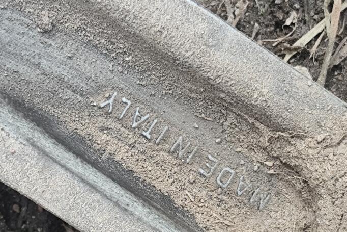 Made in Italy NOT ORIGINAL EQUIPMENT”, stop lekki