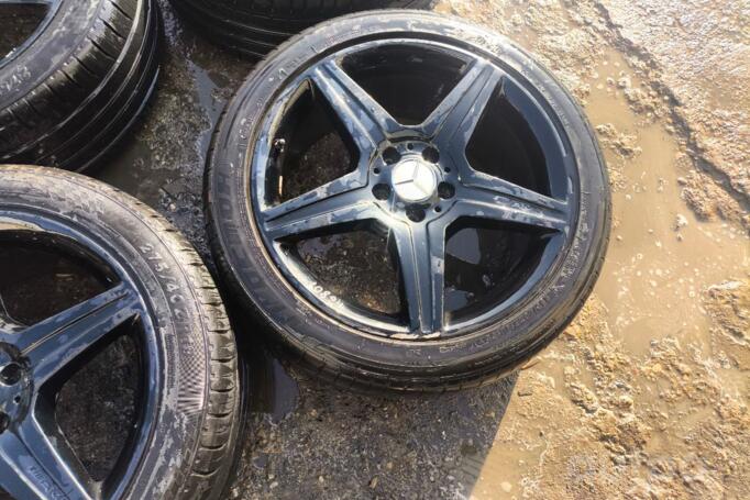 Mercedes, stop lekki