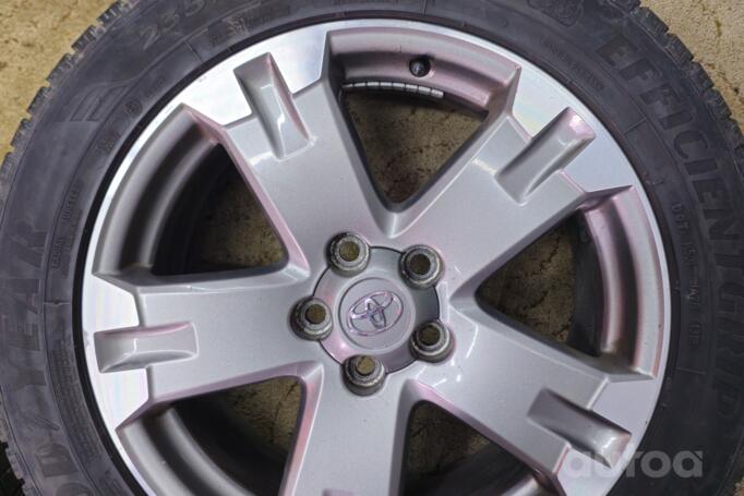 Toyota rav4, stop lekki