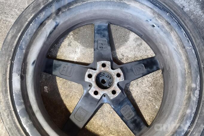 Mb Desing, stop lekki