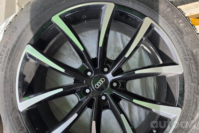 Audi, stal tłoczona