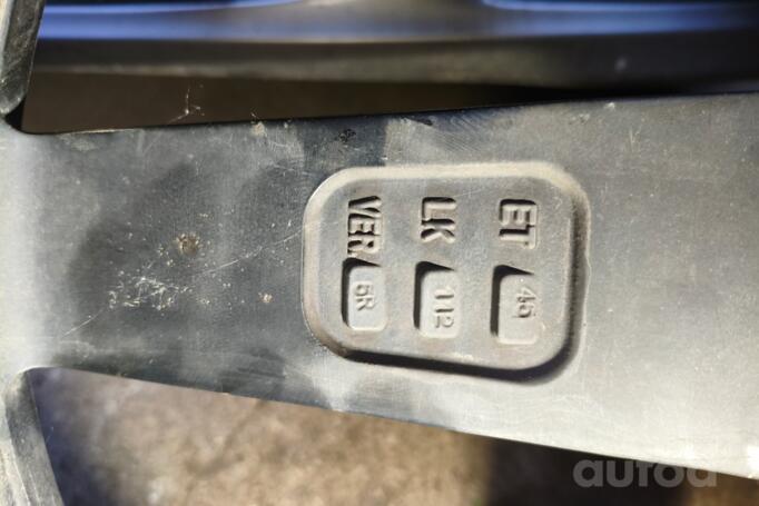 Mb Desing, stop lekki