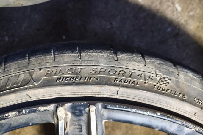 Mb Desing, stop lekki