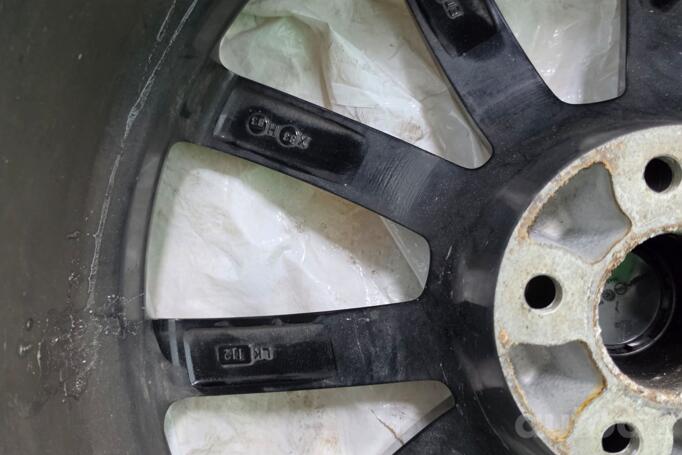 Audi, stal tłoczona