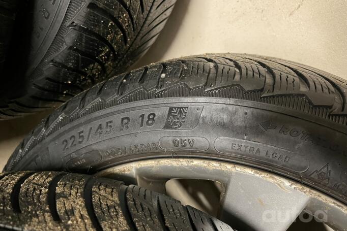 Mallory Turbine, stop lekki