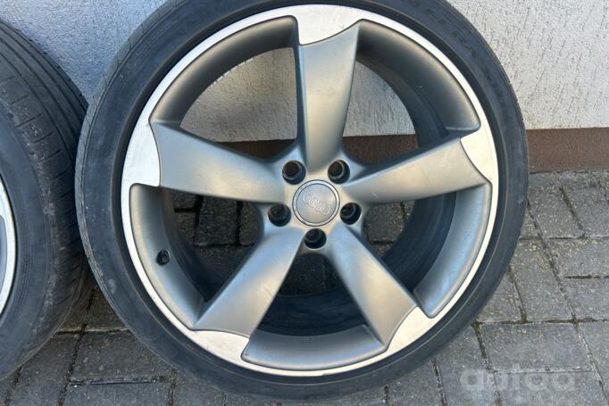 Audi R19, stop lekki